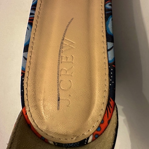 j.Crew fabric wrapped Batik Floral light weight Wedges navy women's shoes - Picture 9 of 10